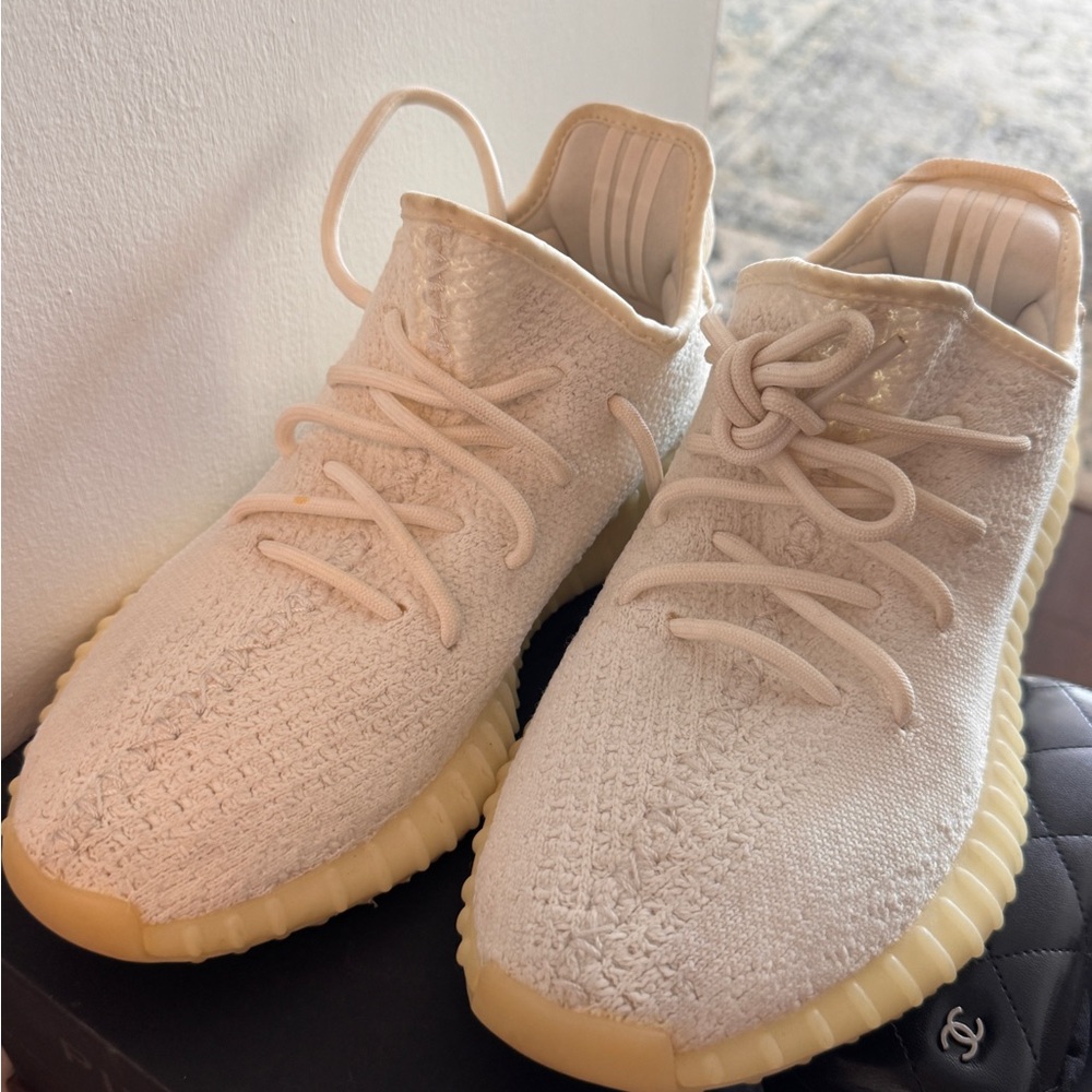 Adidas Yeezy